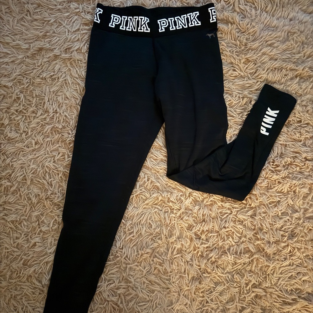 black camo victoria’s secret PINK yoga pants